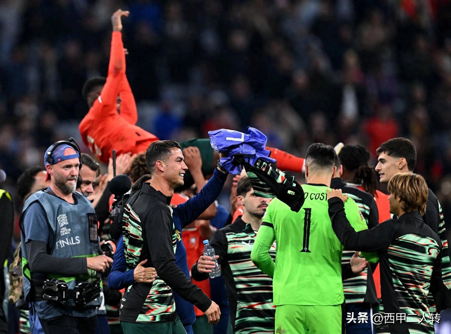 葡萄牙换上全新阵容，备战末轮小组赛