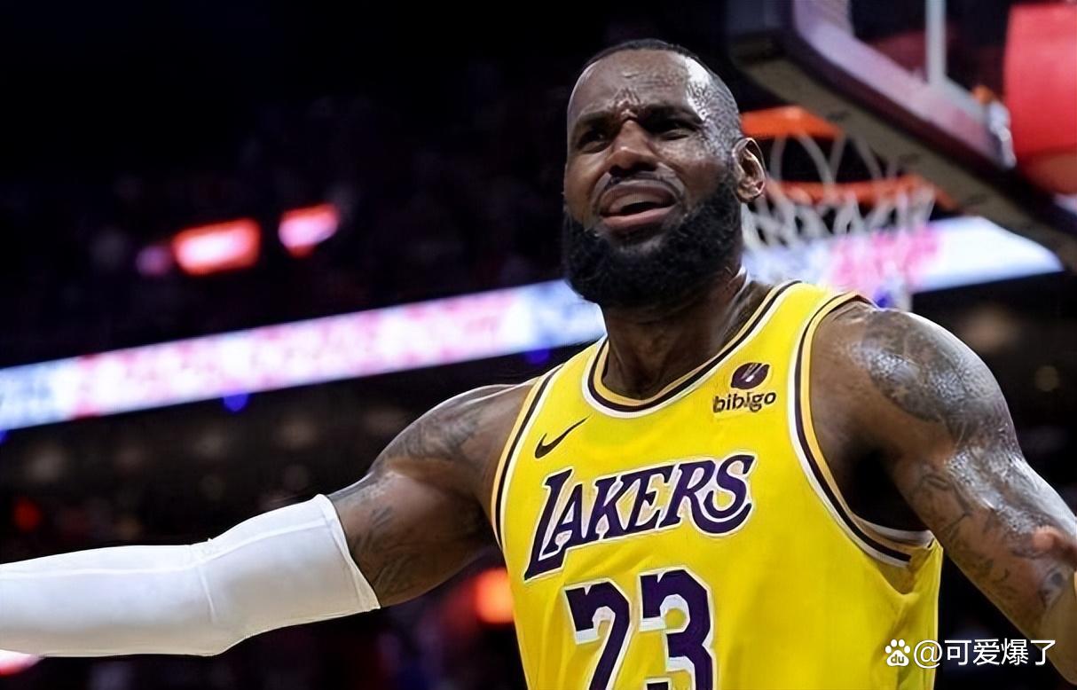 包含关键时刻：湖人队运气逆转马刺队夺得胜利的词条