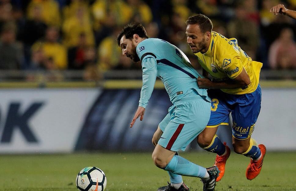 比利亚雷亚尔主场战平马拉加，难分伯仲的简单介绍