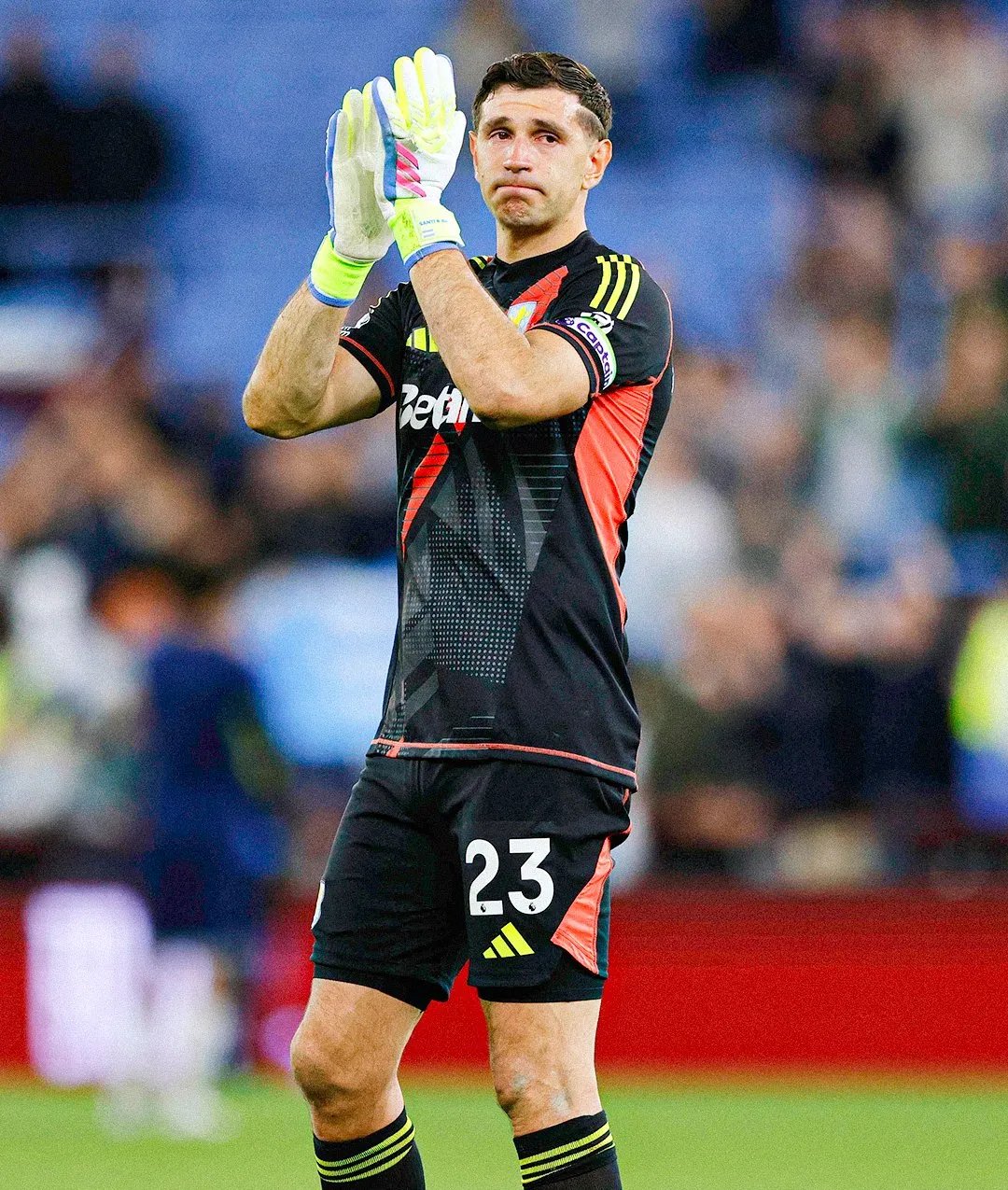 阿根廷主帅拒绝离开，执教生涯延续