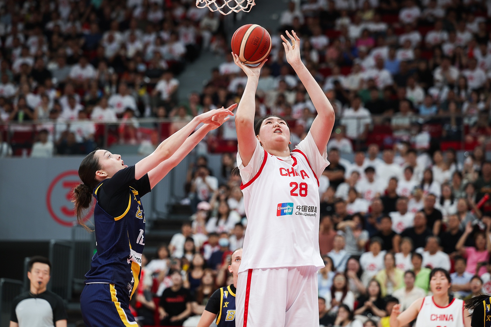 球员备战，新赛季热身赛将于近期展开